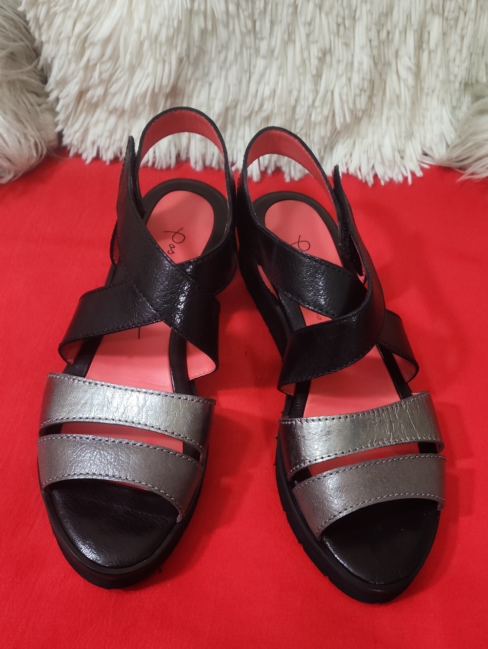Pas de Rouge Black & Silver Strappy Slingback Sandals